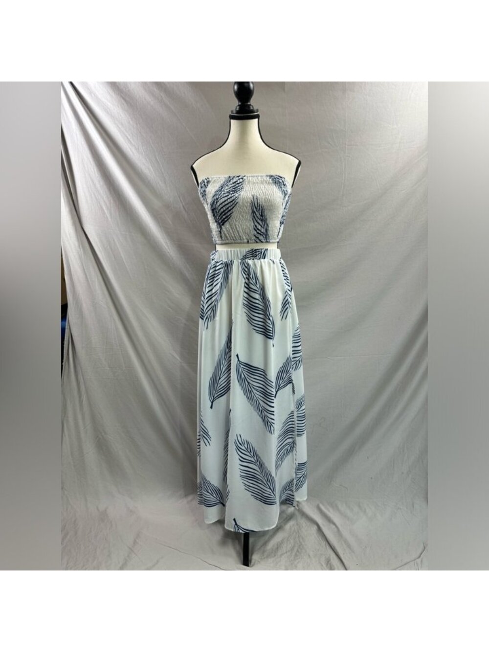 Boho White Tropical Print Tube Top & Split Thigh Skirt* - Picture 7 of 10